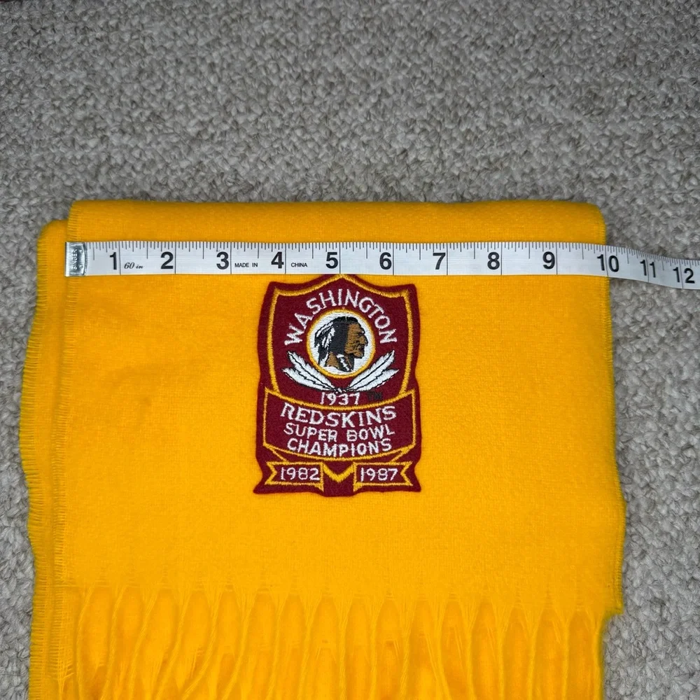 Vintage Washington Redskins scarf